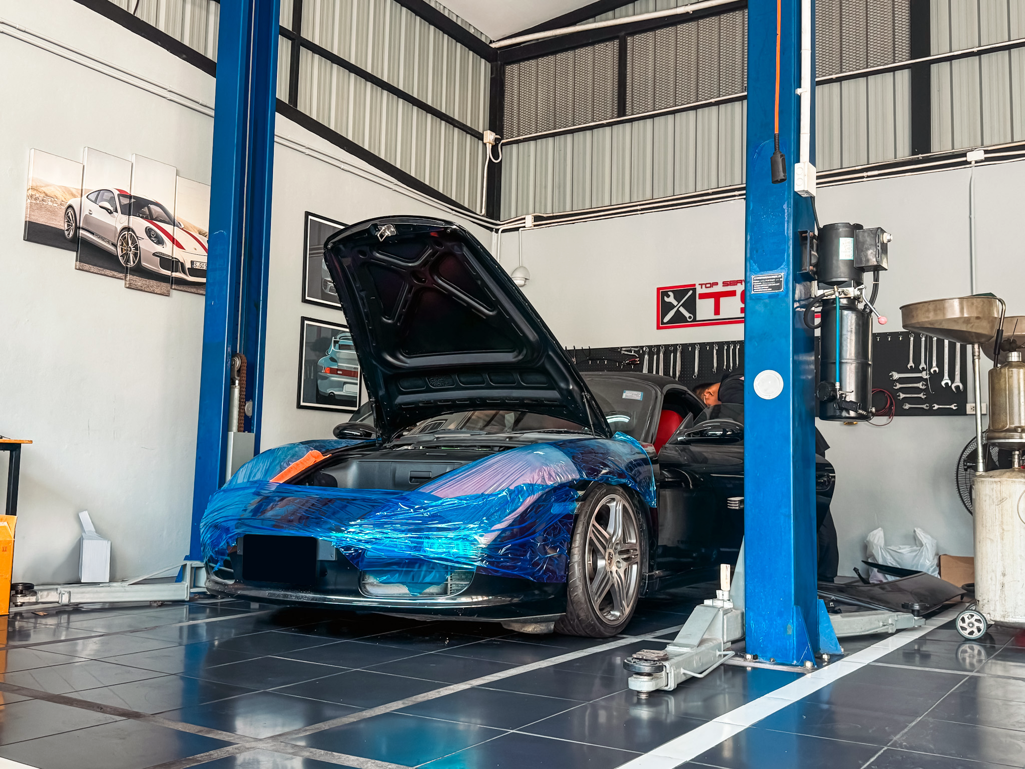 Boxster 987 เข้ามาเพราะ ไฟโชว์ระบบเปิดประทุน